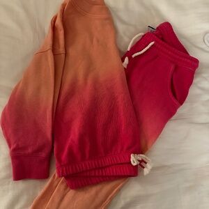 VGUC/EUC Old Navy Pink Ombré Sweatsuit - size 3T